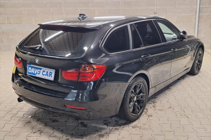 BMW Řada 3 2,0 320d 135kW xDrive Touring