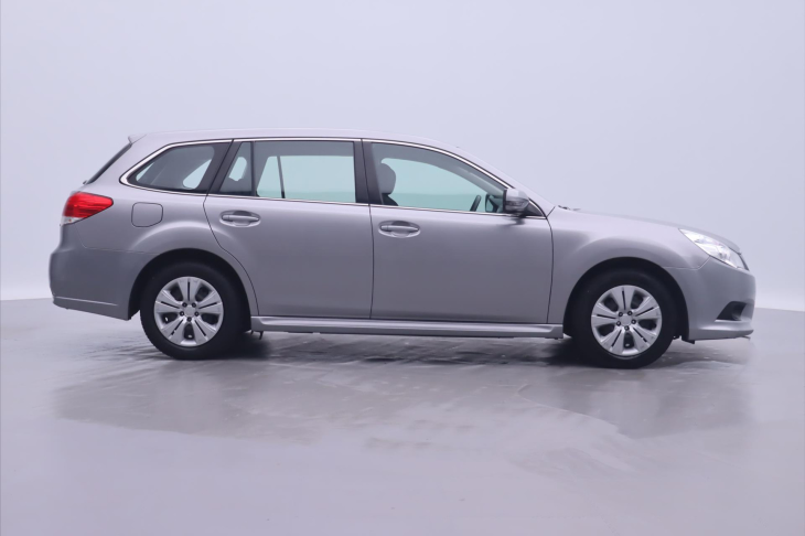 Subaru Legacy 2,0 i 110kW AWD Serv.kniha