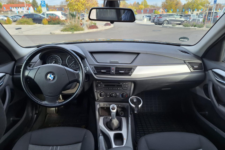 BMW X1 2,0 xDrive18d