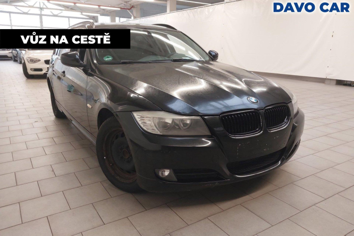 BMW Řada 3 2,0 320d DPH automat iDrive tempomat