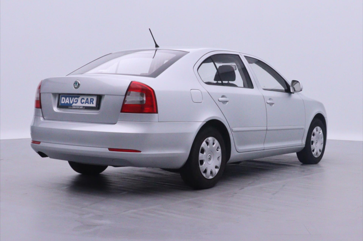 Škoda Octavia 1,6 TDI Klima CZ Serv.kniha