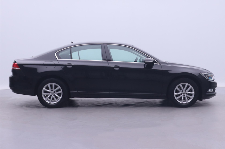 Volkswagen Passat 1,4 TSI Comfortline 1.Maj.