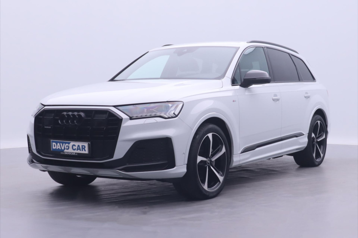 Audi Q7 3,0 V6 TDI CZ S-Line 1.Maj