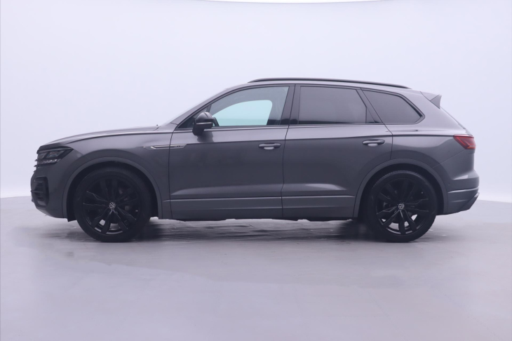 Volkswagen Touareg 3,0 V6 TDI 210kW R-Line Black DPH