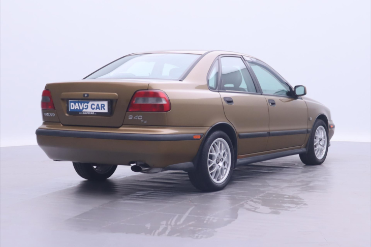 Volvo S40 1,9 T4 147kw