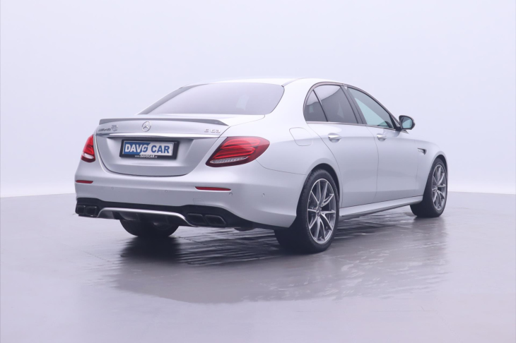 Mercedes-Benz Třídy E 4,0 63 AMG V8 4MATIC+