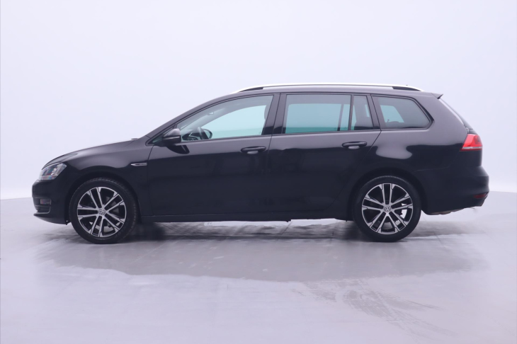 Volkswagen Golf 2,0 TDI 110kw Lounge Navi 1.Maj