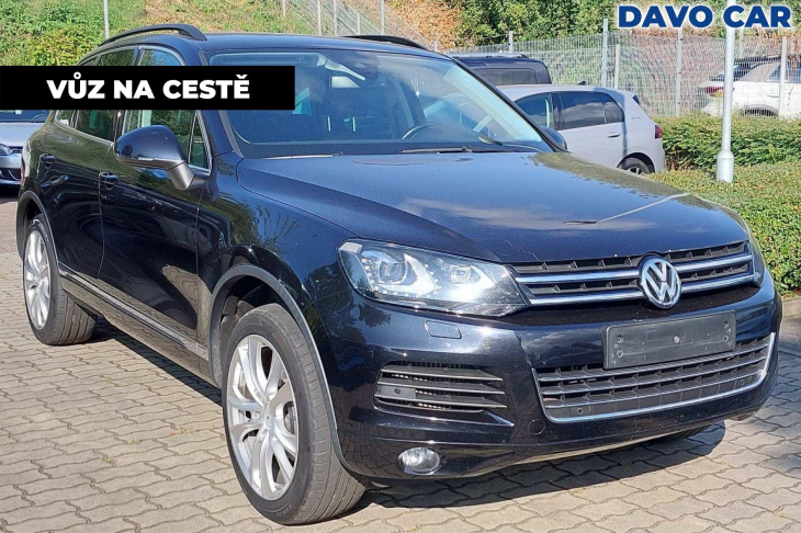 Volkswagen Touareg 3,0 TDI 180kW LED tažné 4x4