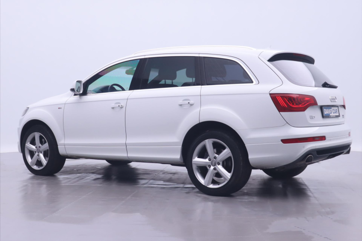 Audi Q7 3,0 TDI 180kW S-Line Quattro CZ