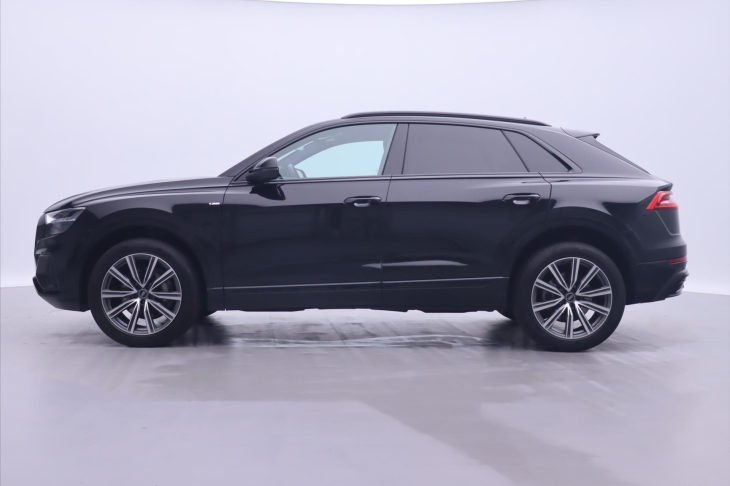 Audi Q8 3,0 V6 TDI S-Line Black CZ DPH