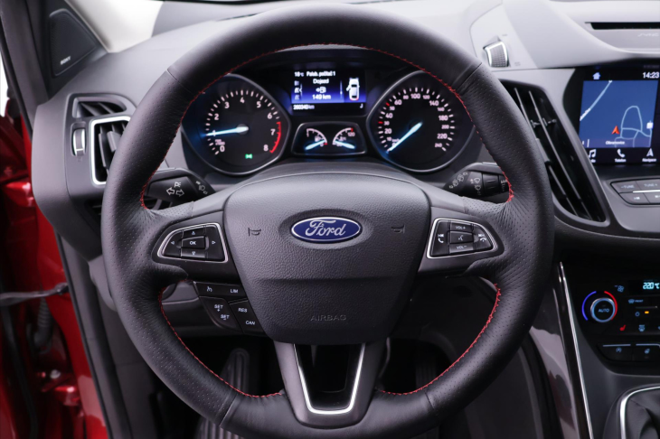 Ford Kuga 1,5 EcoBoost 110kW CZ Titanium