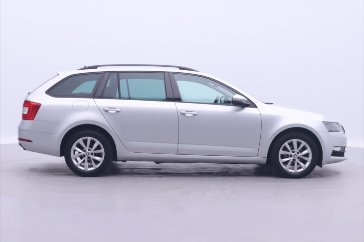 Škoda Octavia 1,6 TDI 85kW Ambition CZ 1.Maj