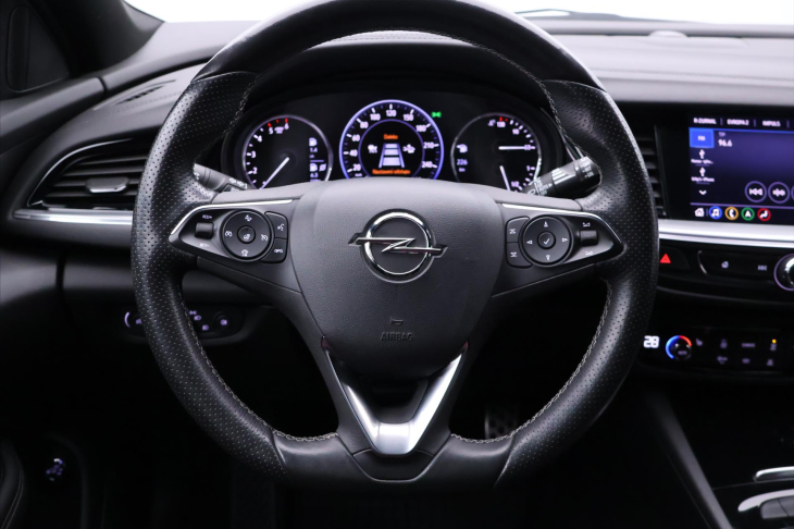 Opel Insignia 2,0 CDTi 128kW Elegance CZ DPH