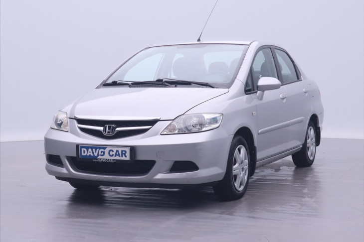 Honda City 1,3 i 61kW CZ 1.Maj STK 3/26