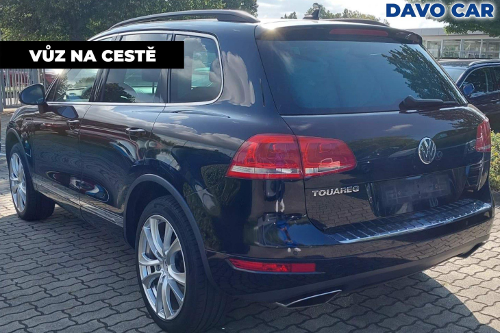 Volkswagen Touareg 3,0 TDI 180kW LED tažné 4x4