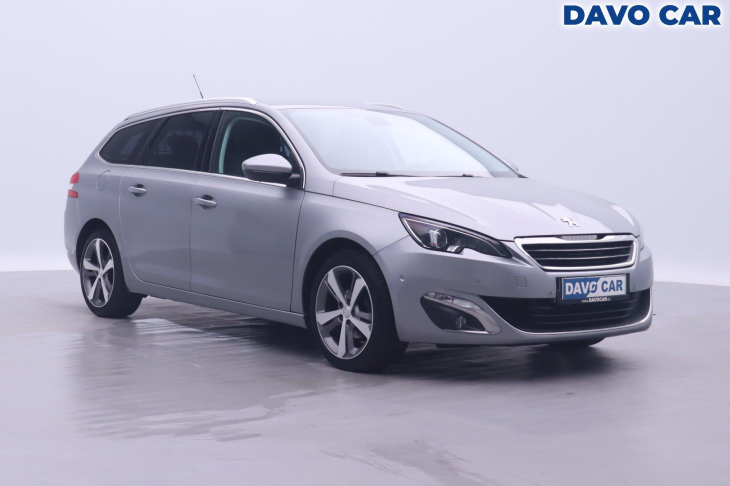 Peugeot 308 1,2 PT 96kW Allure LED Navi