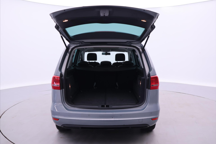 Volkswagen Sharan 2,0 TDI DSG Highline 7-Míst