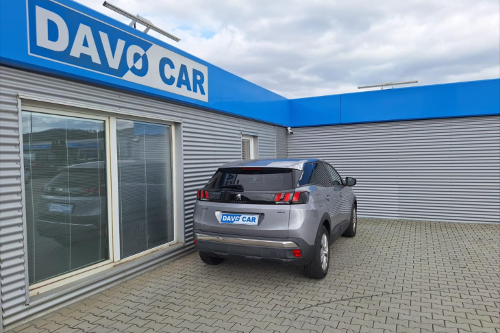 Peugeot 3008 1,2 PureTech 96kw Active Serv.kniha