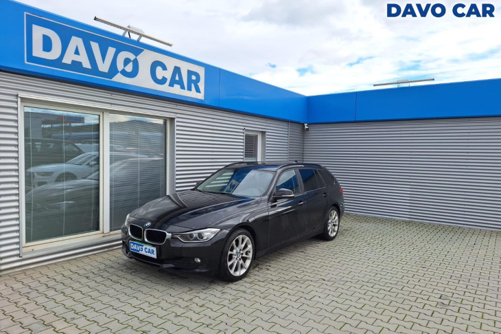 BMW Řada 3 2,0 LED panorama navi výhřev