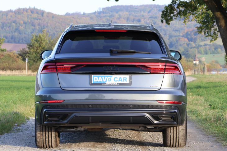 Audi Q8 3,0 V6 TDI S-Line Black CZ DPH