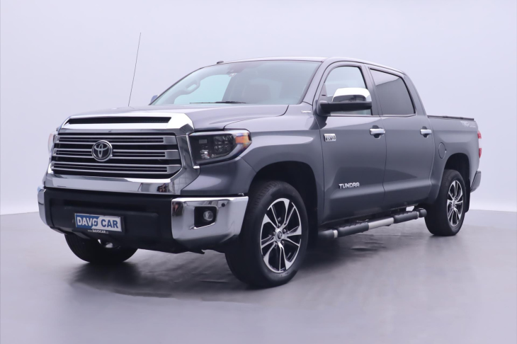 Toyota Tundra 5,7 i V8 Force AWD LED Navi