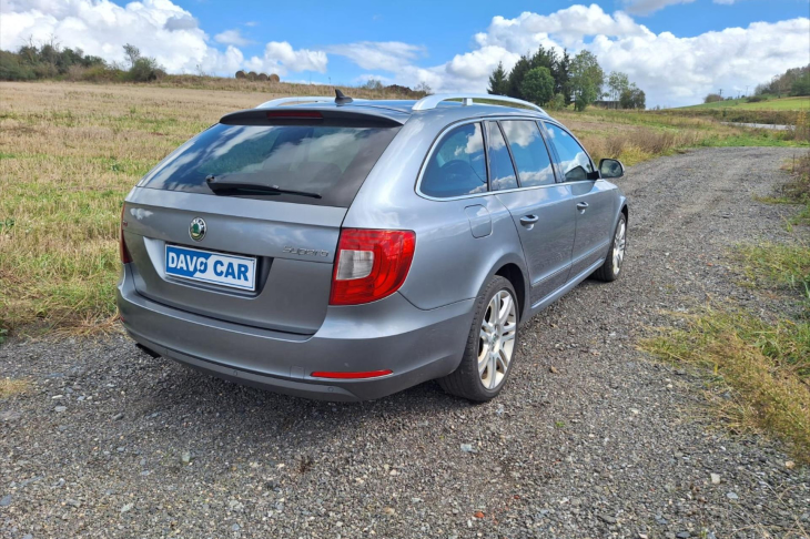 Škoda Superb 2,0 TDI 125kW Elegance DSG