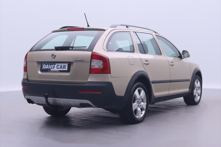 Škoda Octavia 2,0 TDI Aut.klima Xenon Scout