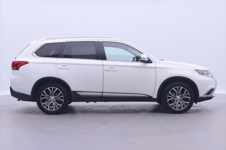 Mitsubishi Outlander 2,0 MIVEC 110kW Aut. Edition+ 1.Maj