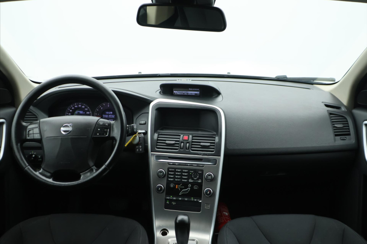 Volvo XC60 2,4 D4 AWD Automat Kinetic