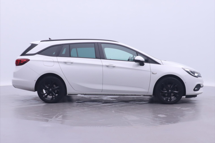 Opel Astra 1,5 CDTi 90kW Elegance ST CZ