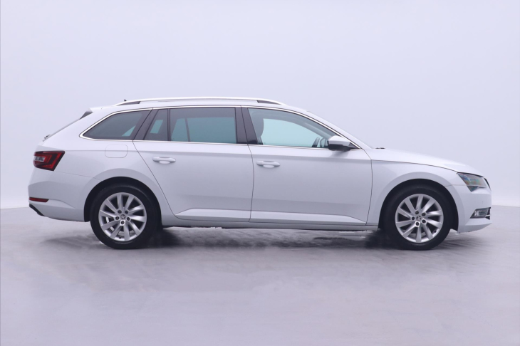 Škoda Superb 2,0 TDI 140kW 4x4 DSG Style DPH