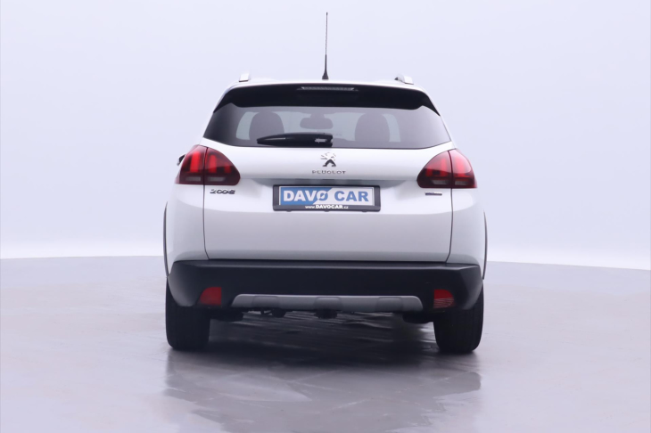 Peugeot 2008 1,2 PT 81kW Allure Navi Kůže