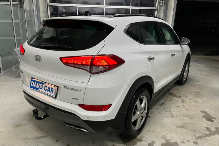 Hyundai Tucson 2,0 CRDI 100kW Style 4x4 Auto