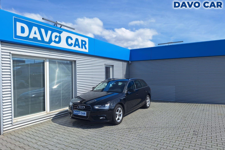 Audi A4 Avant 2,0 TDI 130kw LED navi webasto