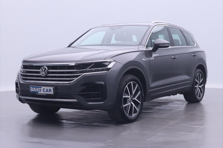 Volkswagen Touareg 3,0 TDI DSG CZ R-Line Kůže DPH