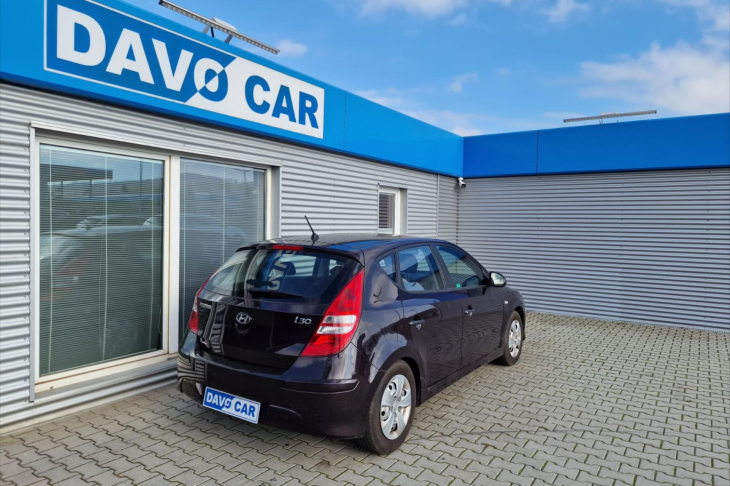 Hyundai i30 1,4 i CVVT Trikolor