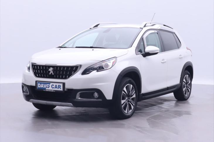 Peugeot 2008 1,2 PT 81kW Allure Navi Kůže