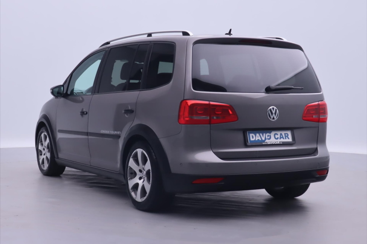 Volkswagen Touran 2,0 TDI 103kW CROSS  Panorama