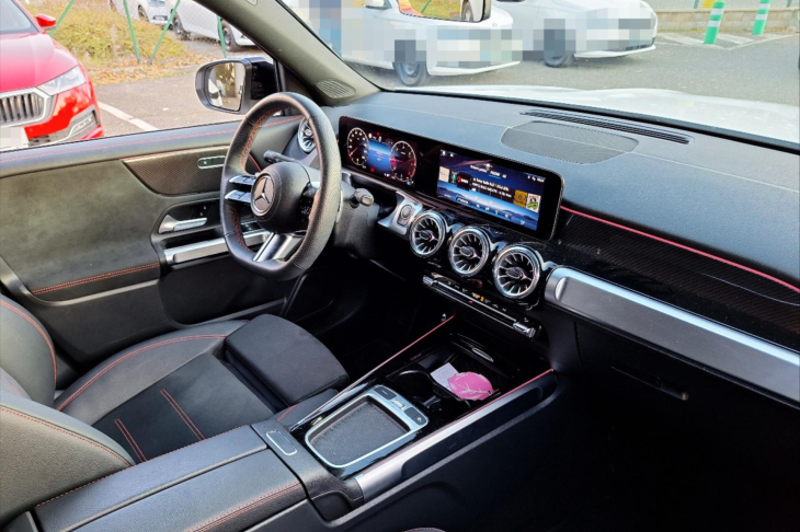 Mercedes-Benz GLB 2,0 200d 4Matic CZ AMG DPH