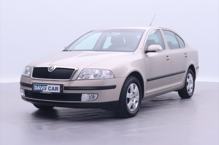 Škoda Octavia 2,0 FSI 110kW Elegance Tažné