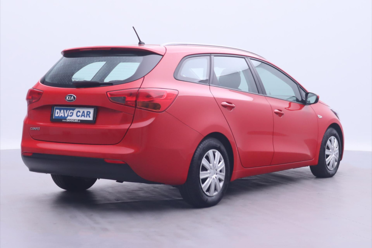 Kia Ceed 1,4 Comfort Plus CZ Serv.kniha