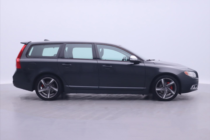 Volvo V70 2,0 D4 120kW Aut. R-Design Navi