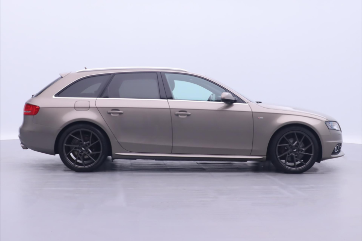 Audi A4 3,0 TDI 176kW S-Line Quattro