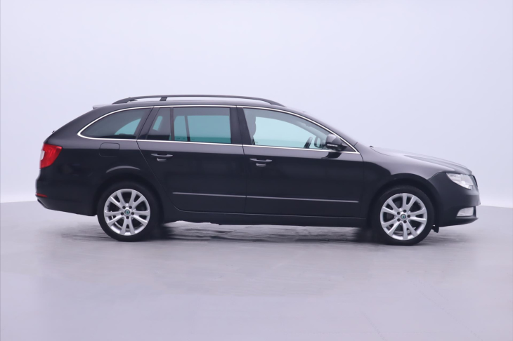 Škoda Superb 2,0 TDI 103kW DSG Exclusive