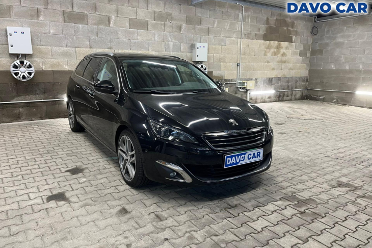 Peugeot 308 2,0 HDi Allure LED Pano