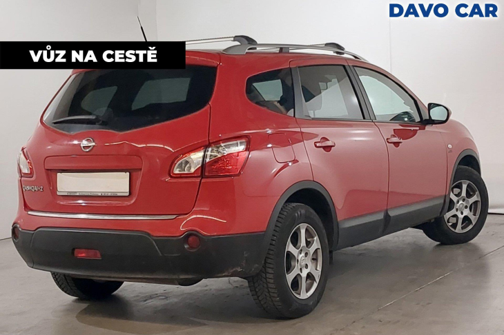 Nissan Qashqai 2,0 104kW PANO, Kůže NAVI, BOSE +2