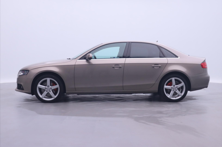 Audi A4 2,0 TDI CZ Xenon Aut. Klima