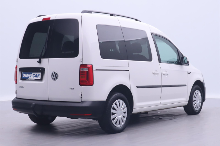 Volkswagen Caddy 2,0 TDI Beach Tažné CZ