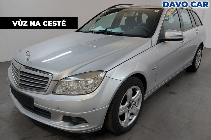 Mercedes-Benz Třídy C 2,1 200CDI Serv. kniha