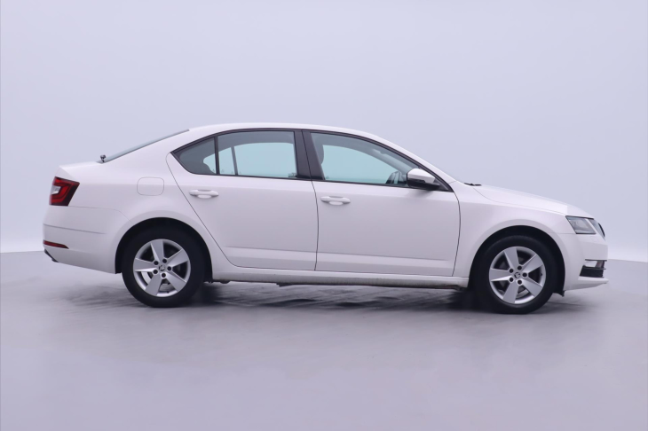 Škoda Octavia 1,6 TDI 85 kW Ambition CZ